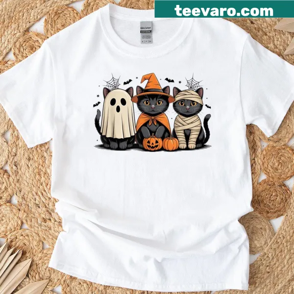 Halloween t-shirt with a retro black cat and pumpkin illustration