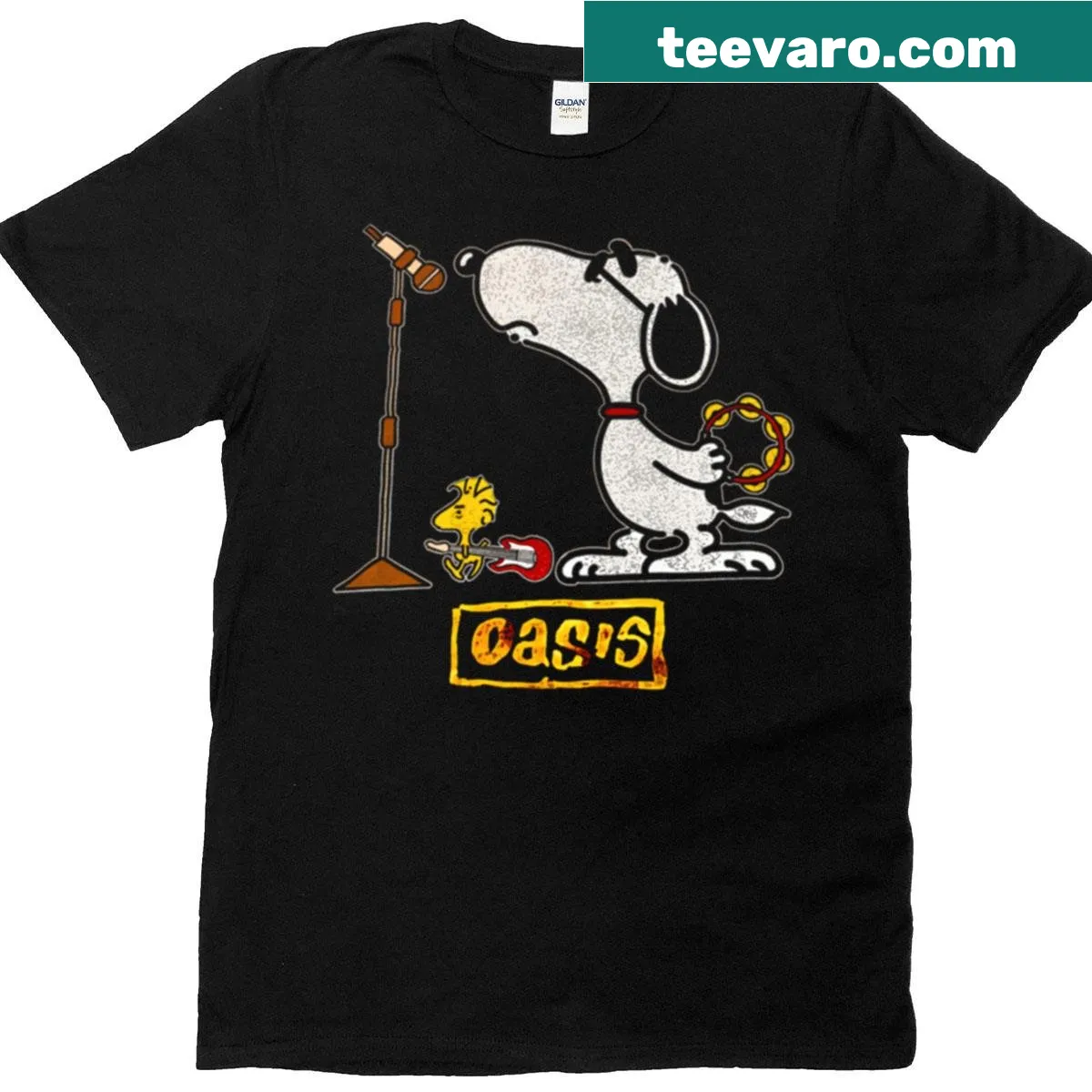 Vintage t-shirt with halftone Snoopy love design — on a men's t-shirt