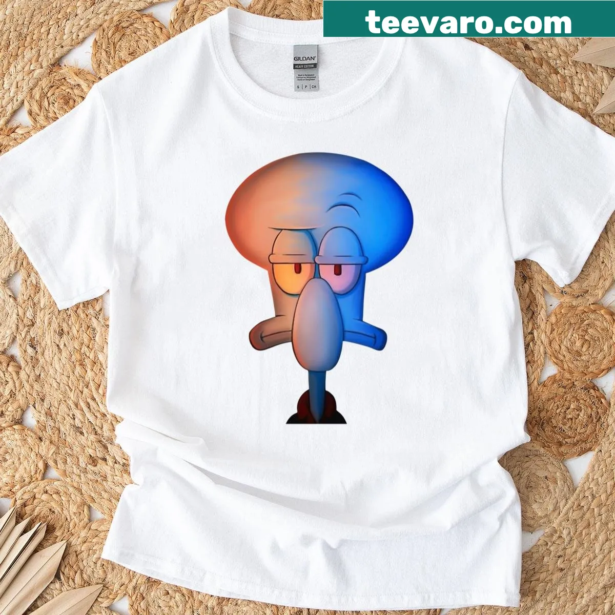 Oversized t-shirt featuring Squidward's grumpy expression from Spongebob — on a men's t-shirt