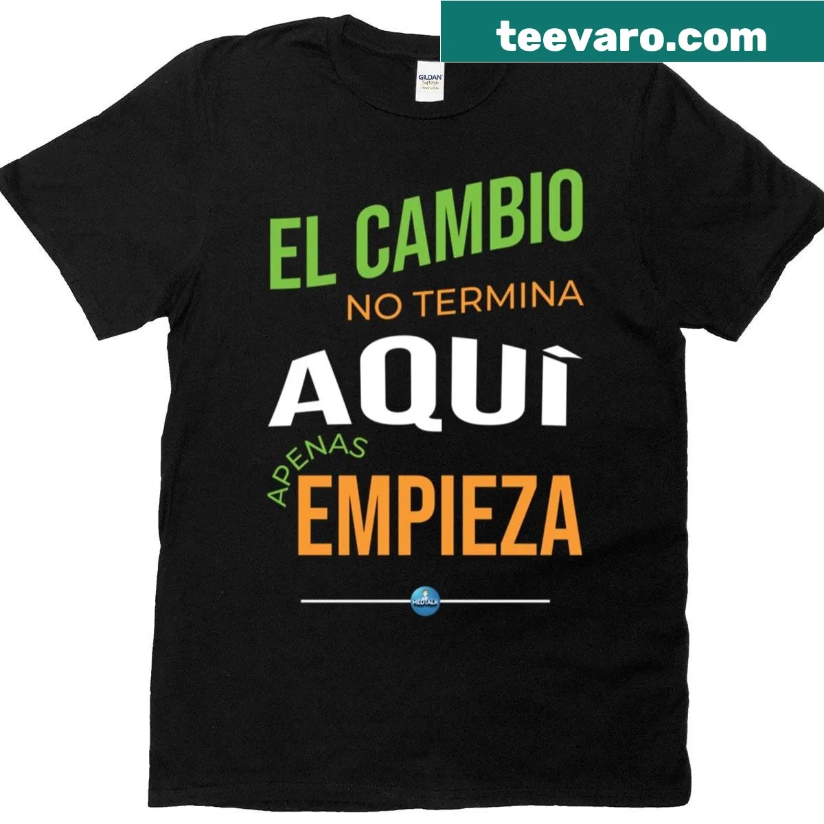 Inspirational Spanish typography on an oversized T-shirt — on a men's t-shirt