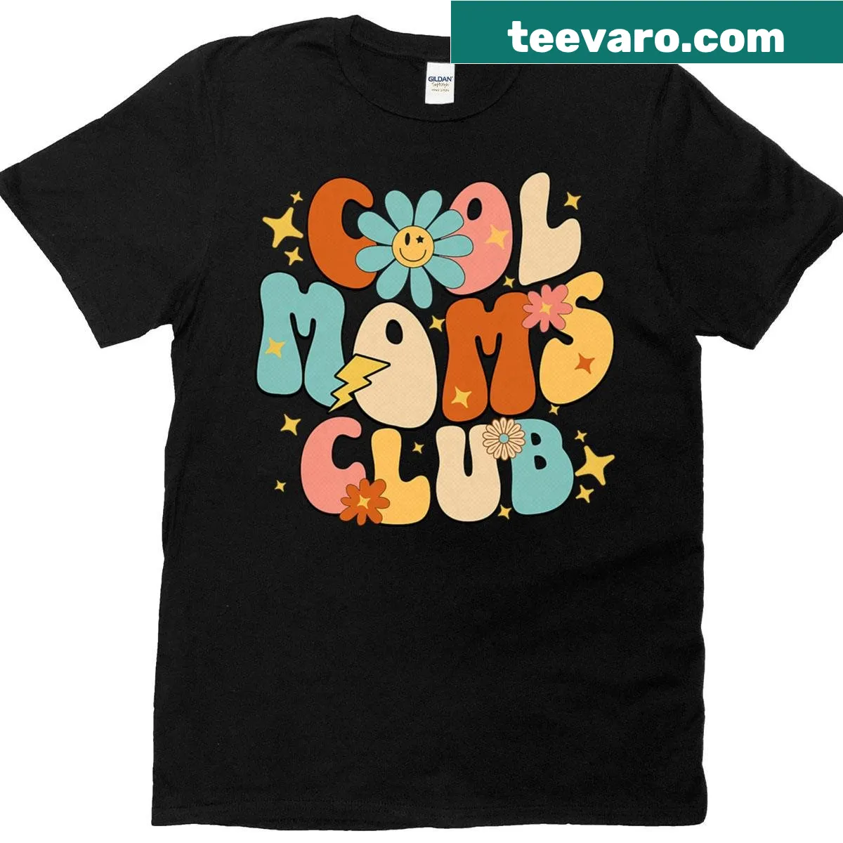 Funny retro t-shirt celebrating cool moms with humorous text — on a men's t-shirt
