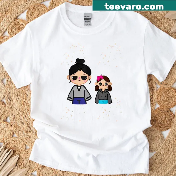 T-shirt celebrating the bond between mom and child with heartfelt text