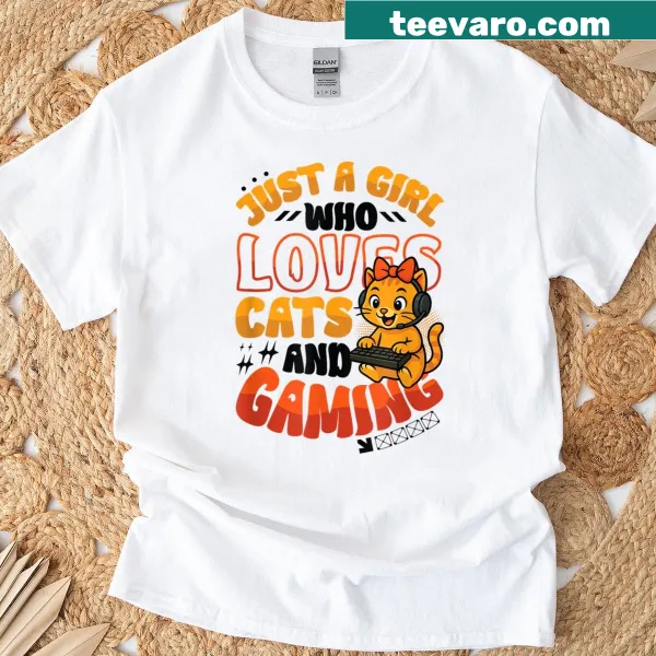 Funny T-shirt for gamers featuring cats and gaming text