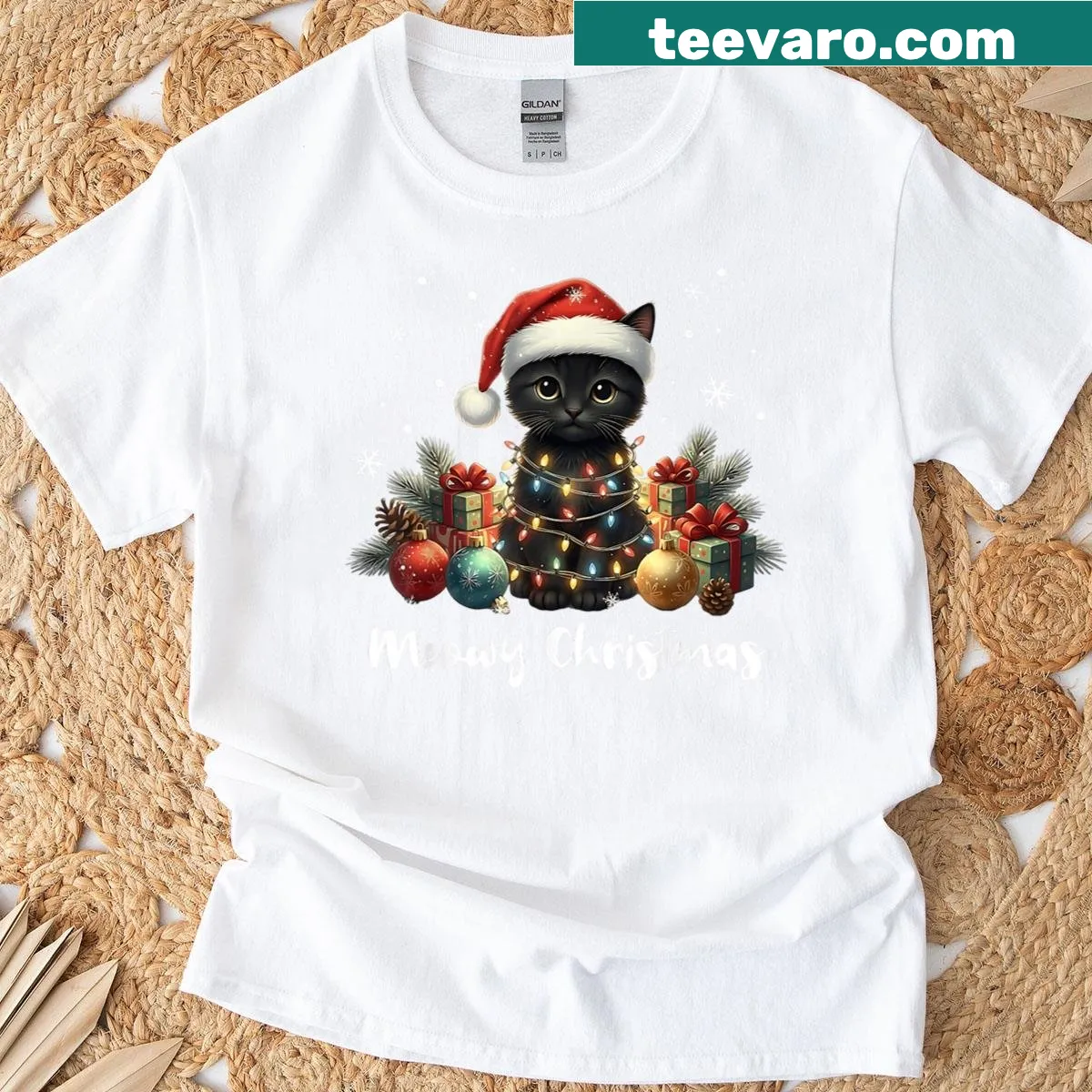 Cute cat in Santa hat graphic shirt for Christmas — on a men's t-shirt