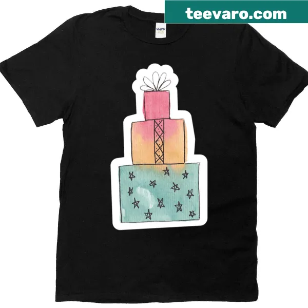 Charming graphic of stacked presents on t-shirt