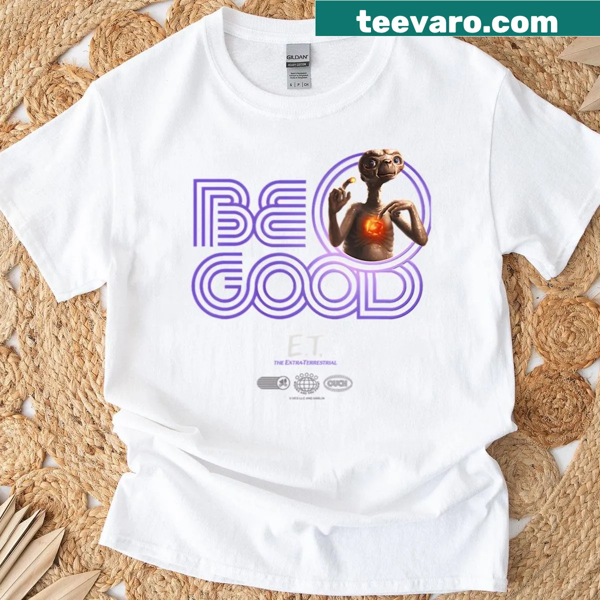 Oversized vintage tee with a cute alien cartoon and retro design — on a men's t-shirt