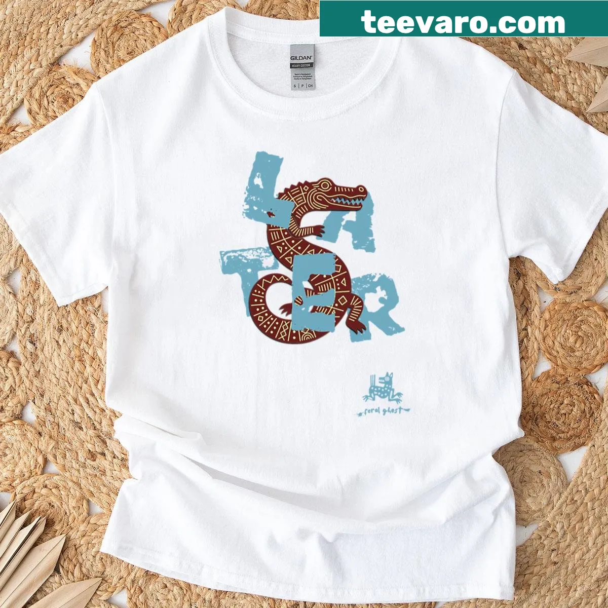 Playful retro oversized T-shirt featuring a gator design — on a men's t-shirt