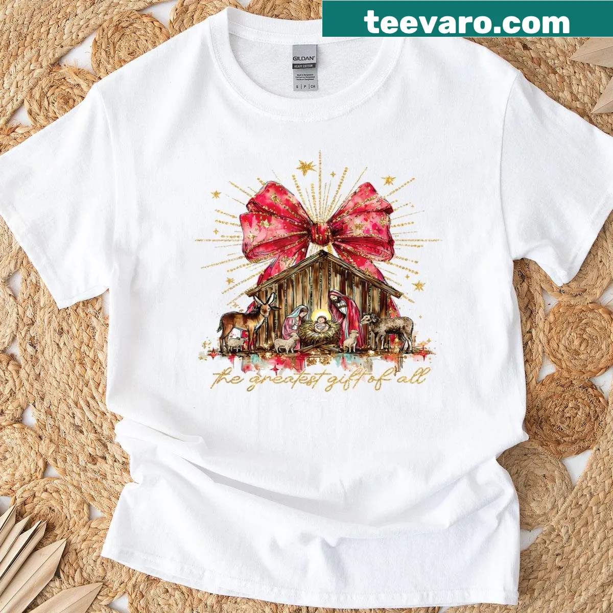 Illustration of a nativity scene on a Christmas shirt — on a men's t-shirt