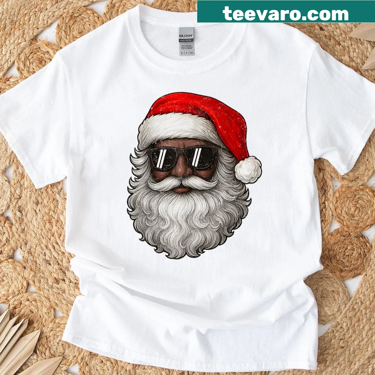 Cute cartoon Santa graphic on a vintage Christmas t-shirt — on a men's t-shirt