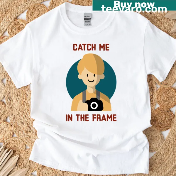 Nature photography themed T-shirt with camera graphic