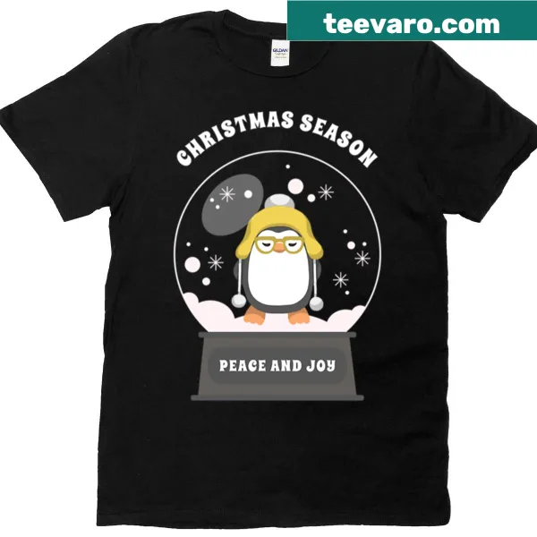 Christmas T-shirt with a print emphasizing peace and joy for the holiday season