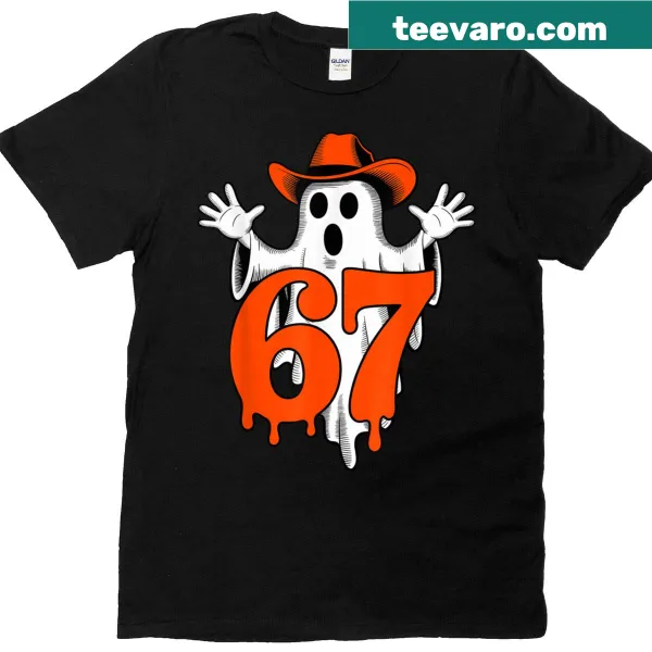 Funny ghost design for Thanksgiving with playful ghosts and autumn elements