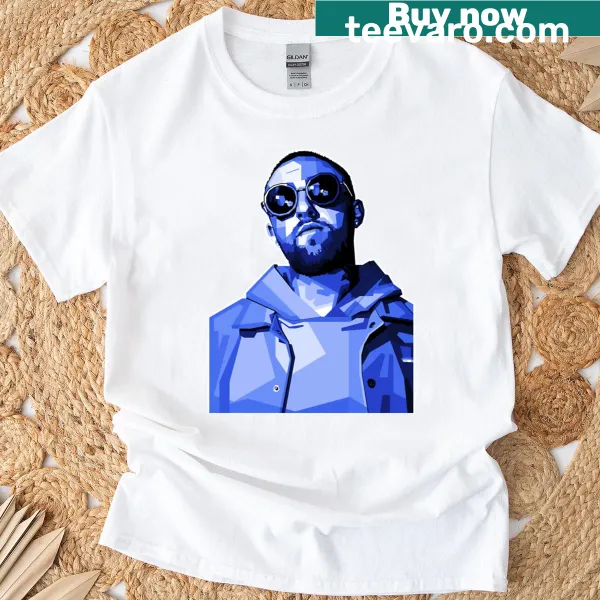 Vintage T-shirt featuring a graphic tribute to Mac Miller