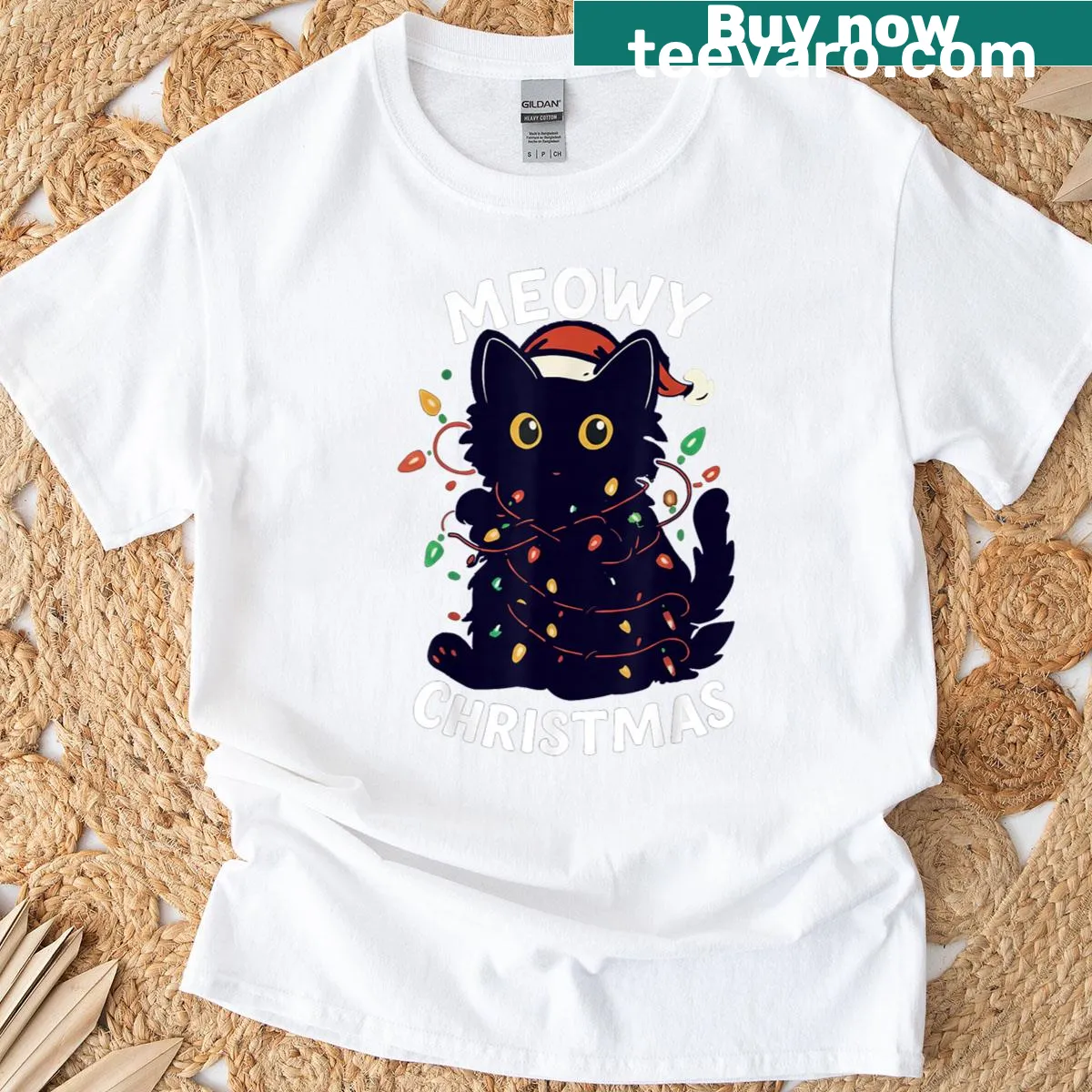 Cute cat Christmas T-shirt with cats in Santa hats — on a men's t-shirt