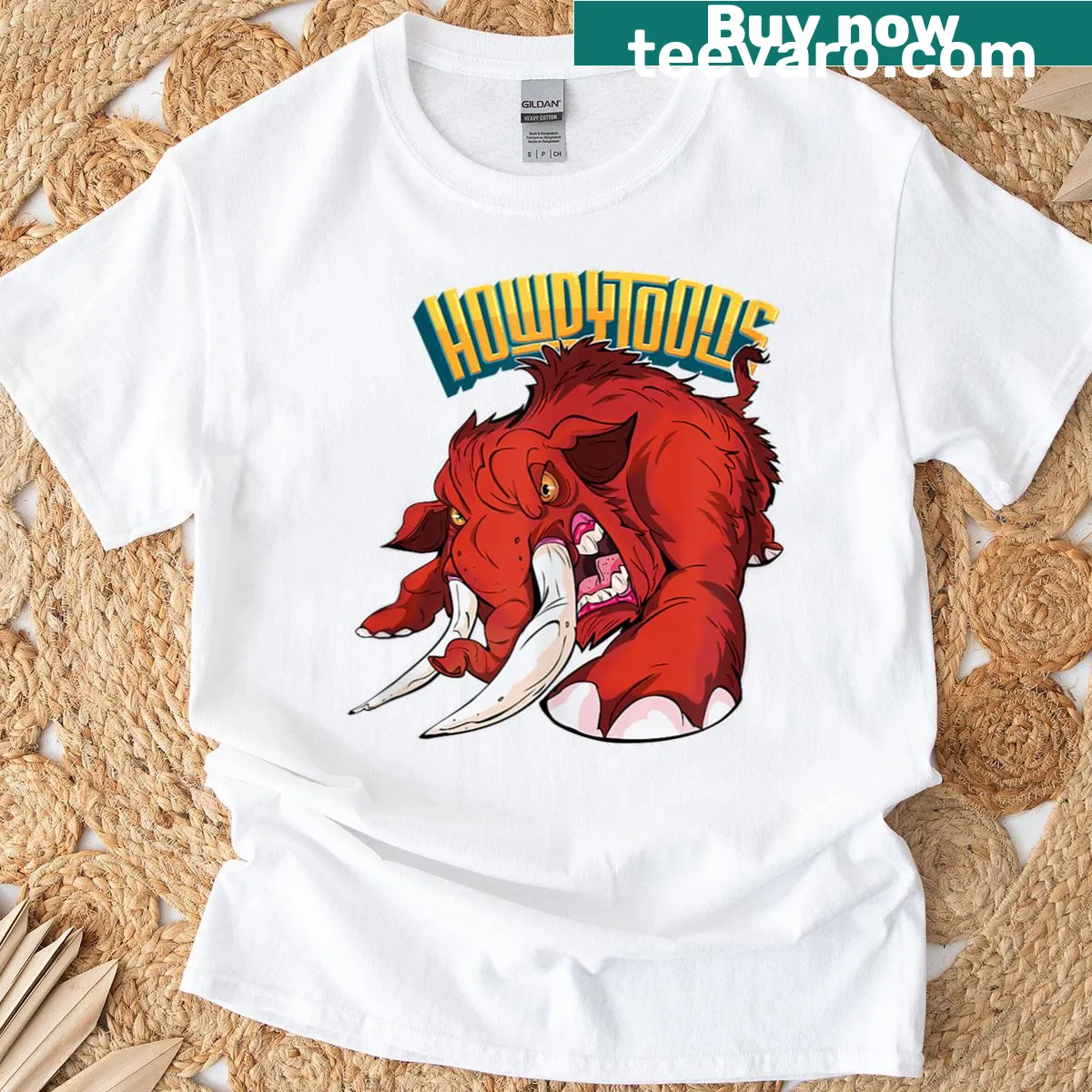 Illustration of a woolly mammoth on a T-shirt — on a men's t-shirt