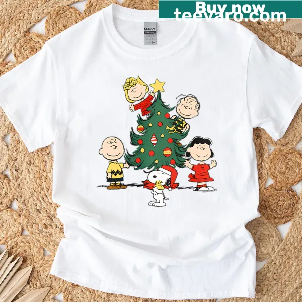 Christmas-themed T-shirt featuring Peanuts characters and a tree