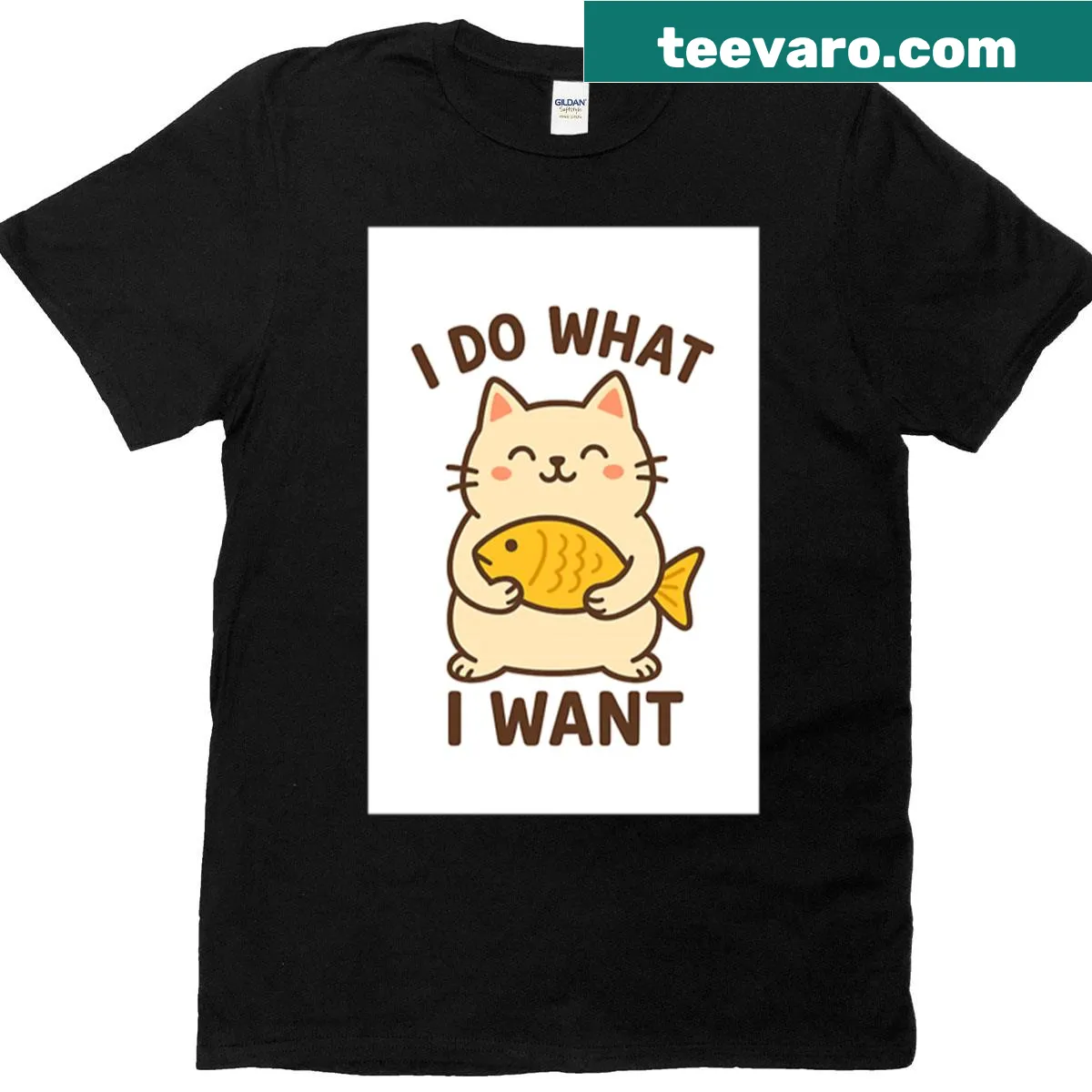 T-shirt with a cartoon cat declaring I do what I want. — on a men's t-shirt