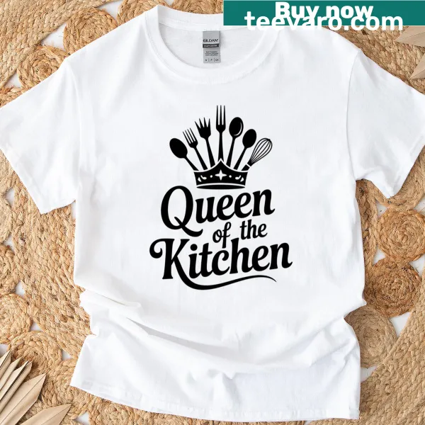 Whimsical 'Queen Of The Kitchen' graphic t-shirt