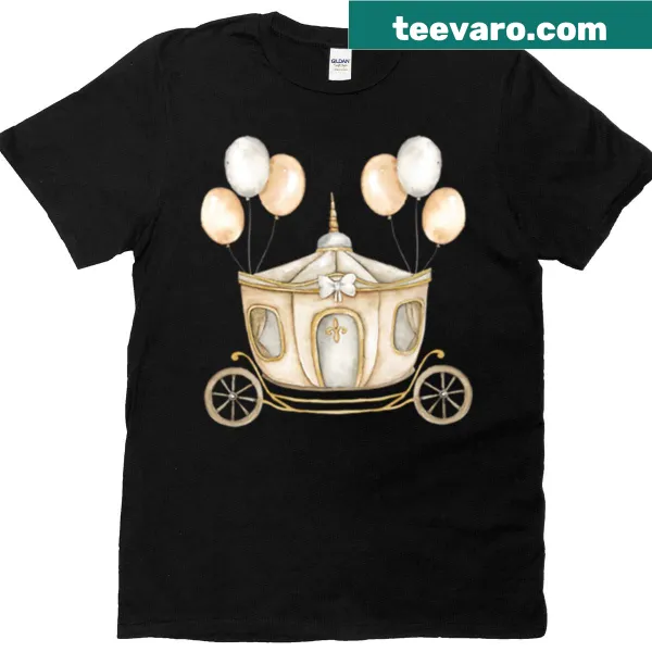 Carriage design with balloons on an oversized T-shirt