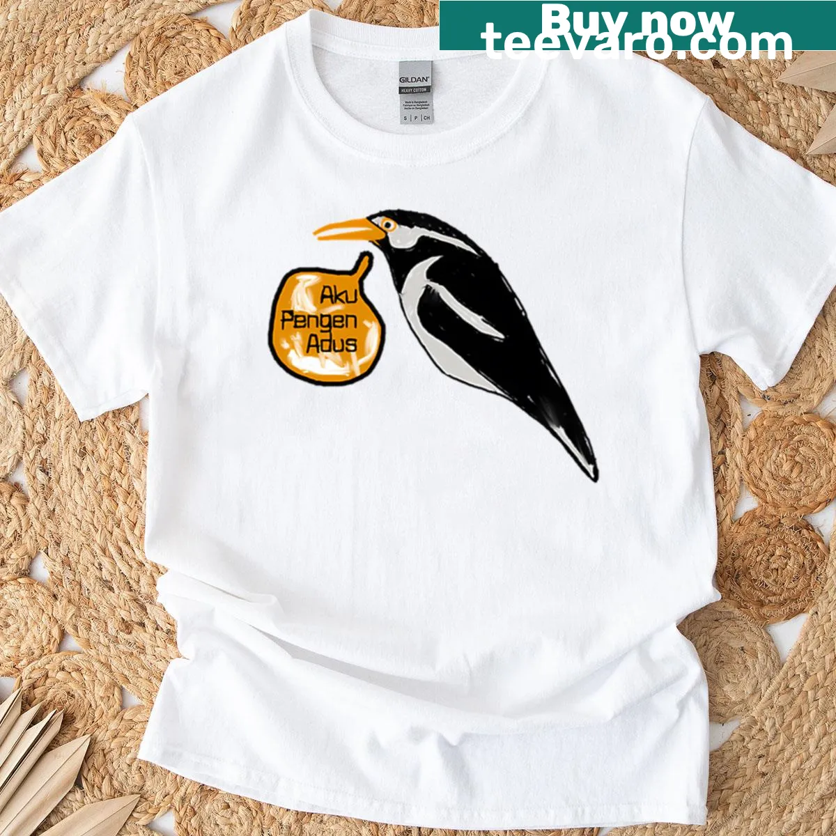 Playful T-shirt featuring the phrase 'Aku Pengen Adus' — on a men's t-shirt