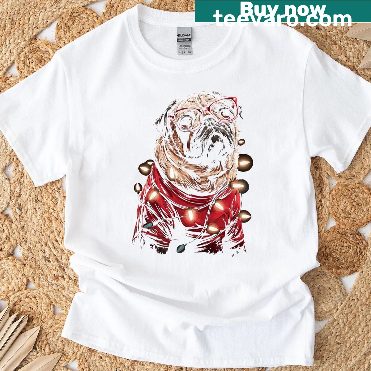 Cute pug in glasses and Santa hat on festive dog t-shirt — on a men's t-shirt