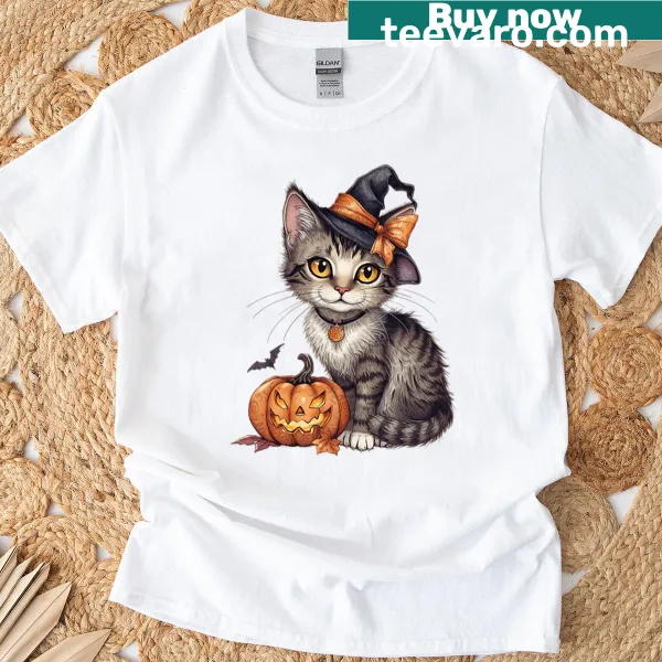 Funny Halloween cat with pumpkin graphic T-shirt
