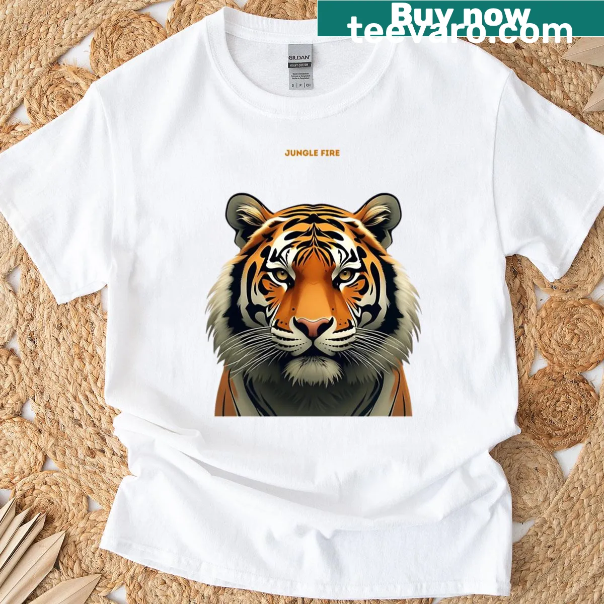 Oversized T-shirt featuring a jungle-themed graphic — on a men's t-shirt