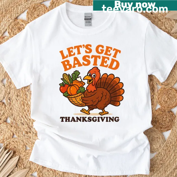 Oversized Thanksgiving t-shirt with a turkey design and humorous text