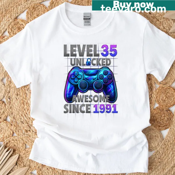 Level 35 Unlocked gaming T-shirt for 35th birthday