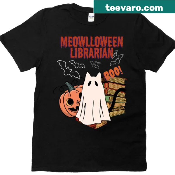 Oversized T-shirt with a librarian cat for Halloween