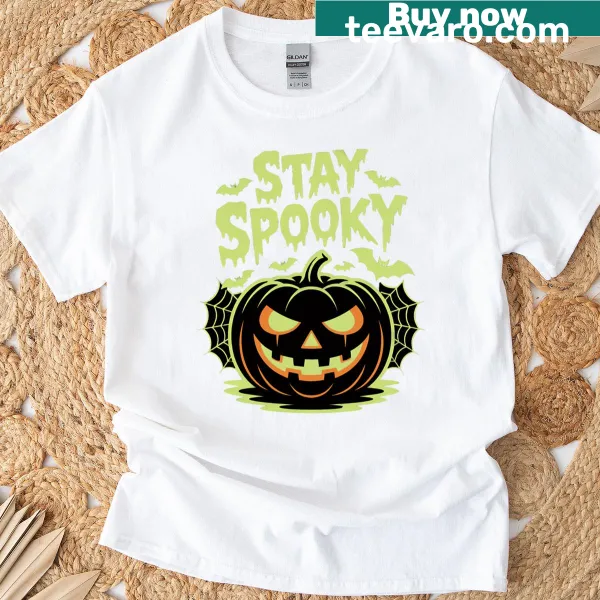 Glowing pumpkin design Halloween t-shirt for spooky season