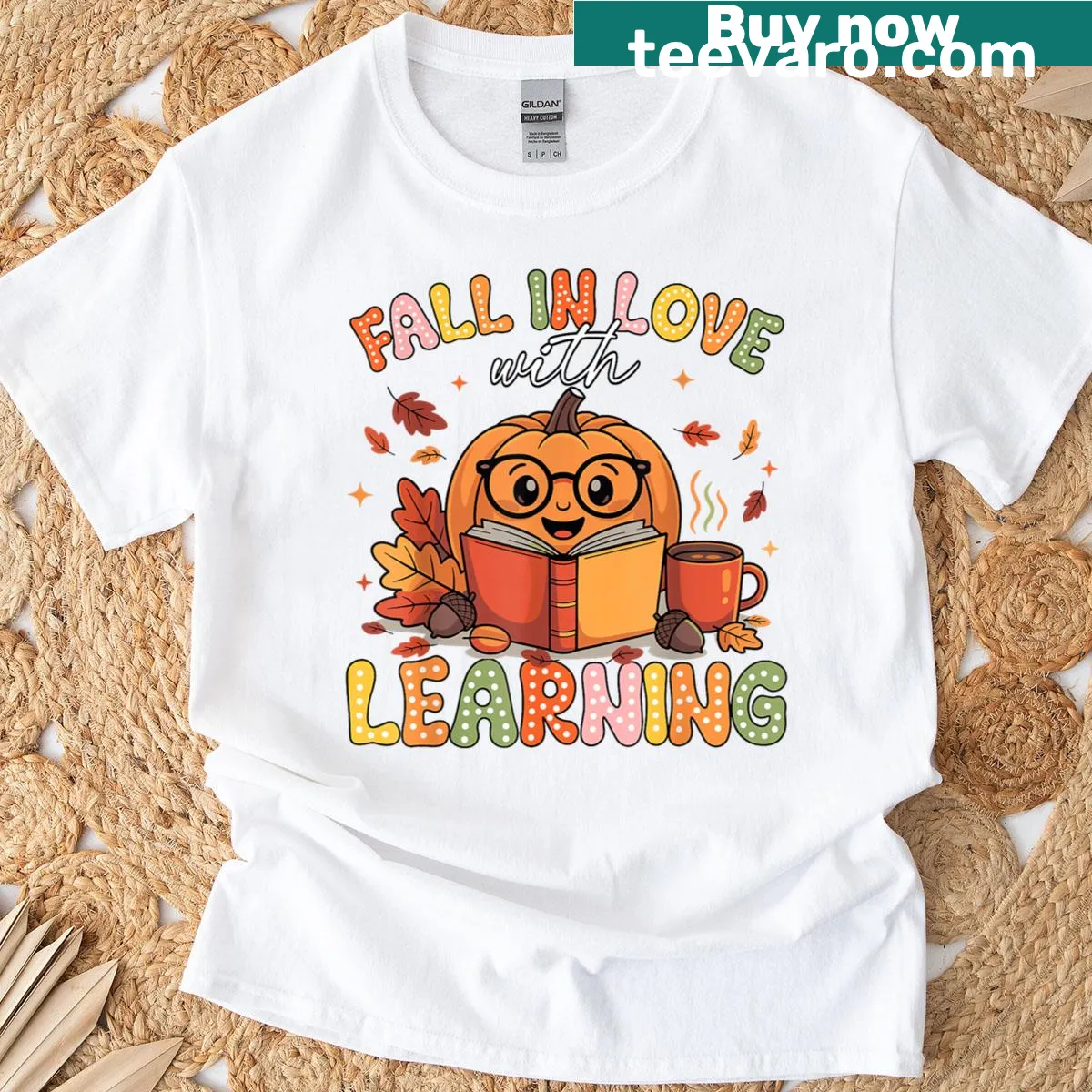 T-shirt with retro pumpkin and 'Fall In Love With Learning' text — on a men's t-shirt