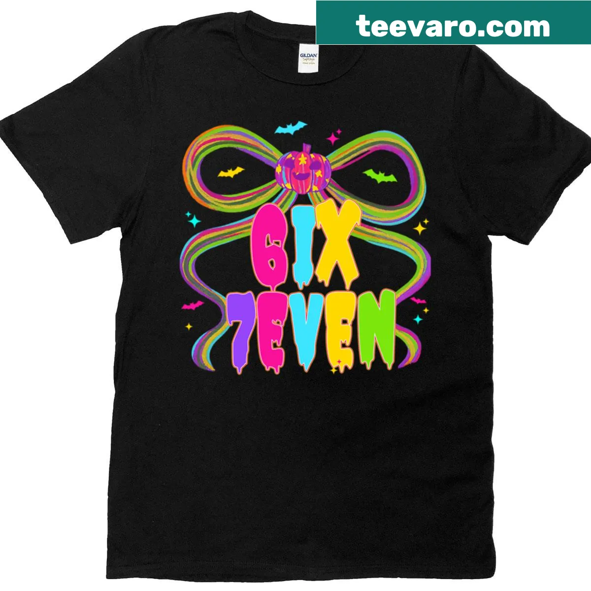 Trendy Halloween drip font graphic on a t-shirt — on a men's t-shirt
