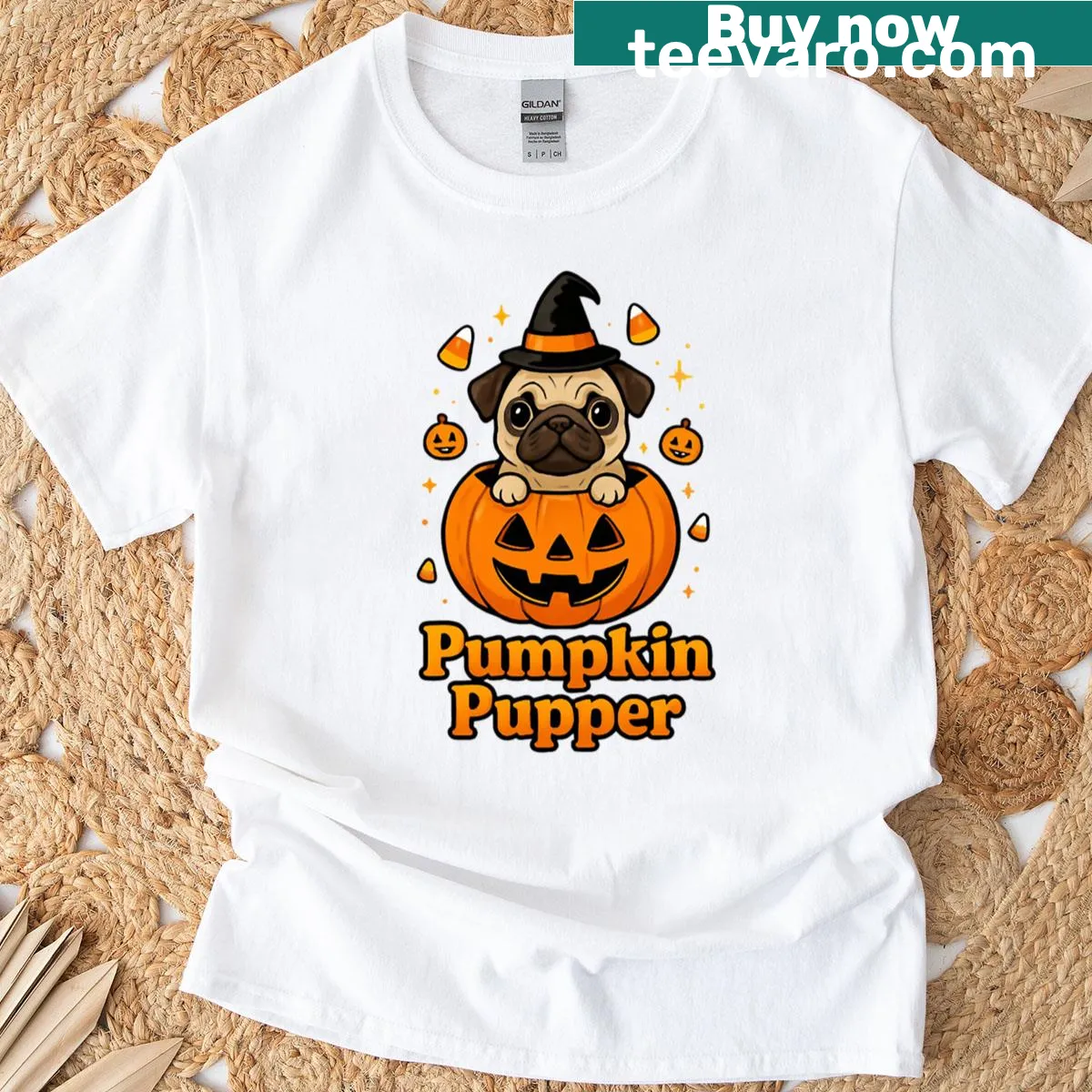 Illustration of a pug in a pumpkin costume for Halloween — on a men's t-shirt