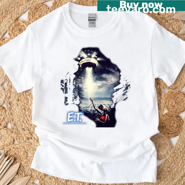 Retro alien cartoon graphic on a funny t-shirt