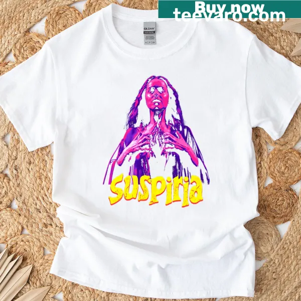 Vintage horror movie design T-shirt from the 70s