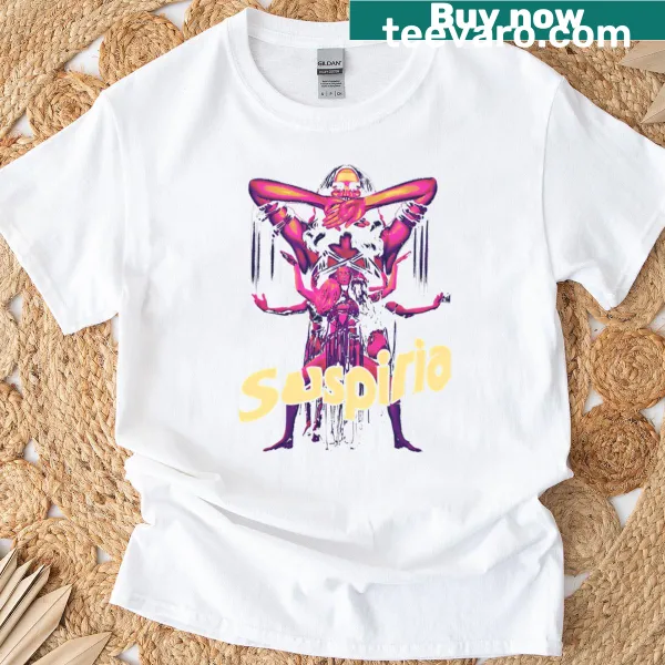 Retro 70s horror movie graphic t-shirt with vintage style
