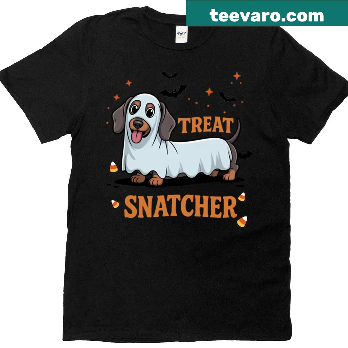 Cartoon of a dachshund dressed for Halloween on T-shirt — on a men's t-shirt