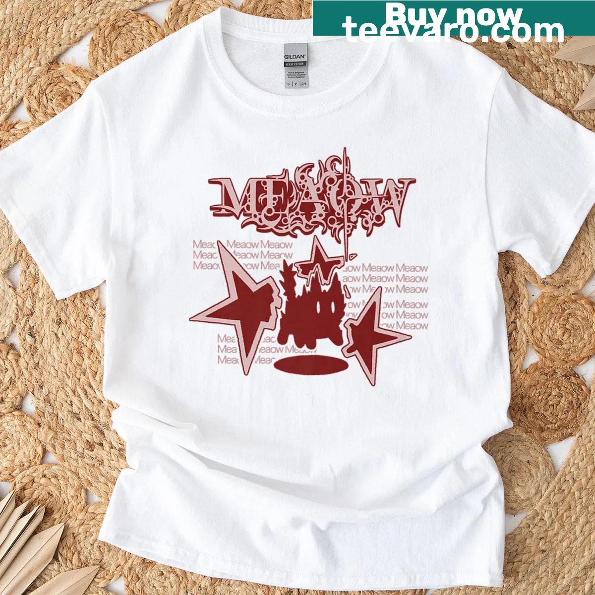 Cartoon scared tomcat under a starry sky design t-shirt — on a men's t-shirt