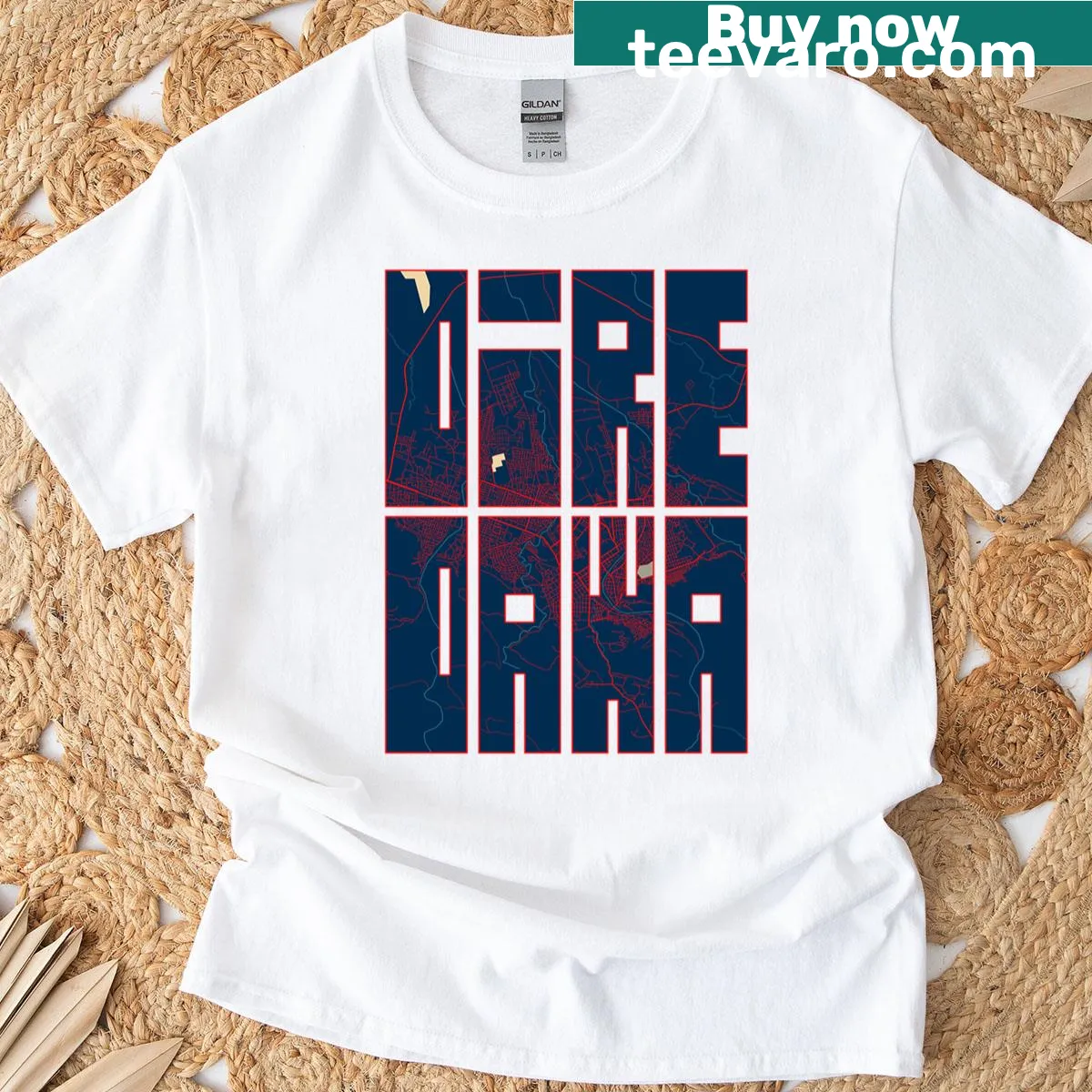 Illustrative map of Dire Dawa, Oromia, Ethiopia on T-shirt — on a men's t-shirt