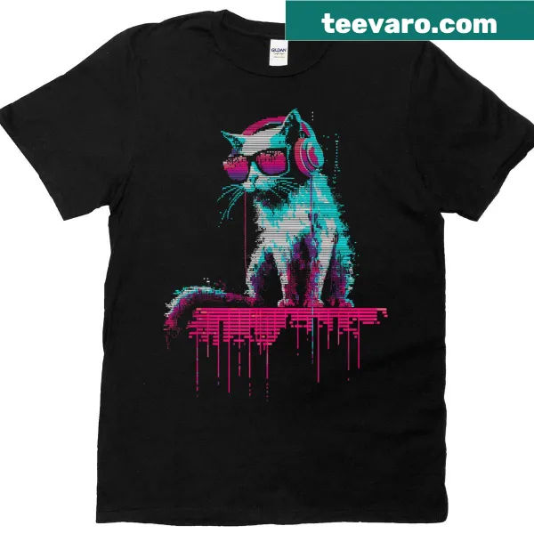 Graphic t-shirt with a funny cat and Y2K design elements