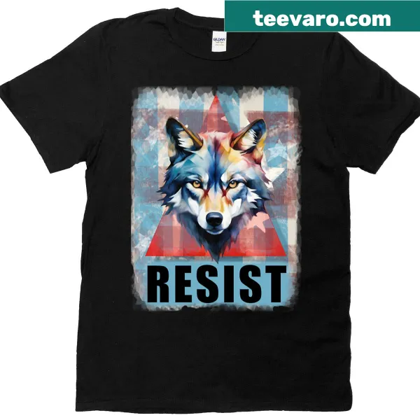Oversized T-shirt with a wolf design in red, white, and blue