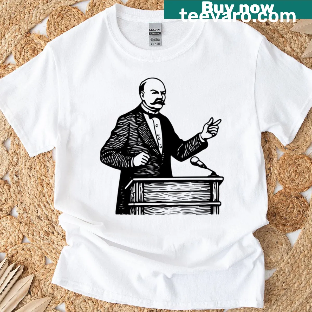 Oversized T-shirt with a sketch of Vladimir Lenin in line-art style — on a men's t-shirt