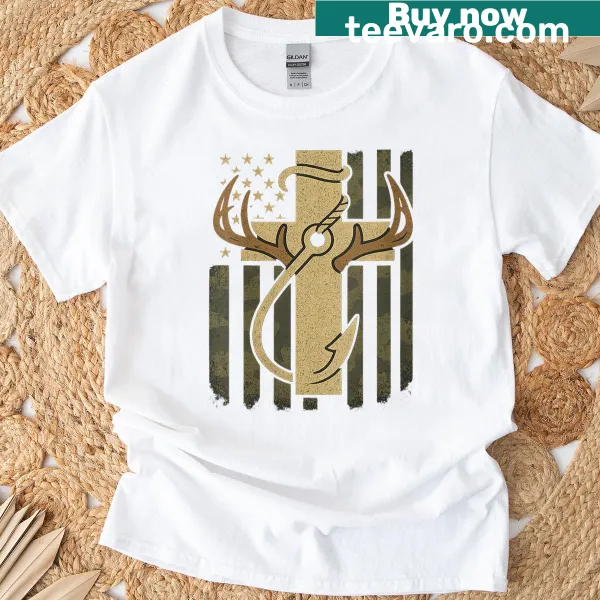Hooked antlers and American flag graphic t-shirt for outdoor lovers.