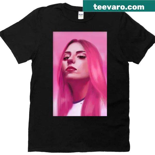 T-shirt featuring an illustration of a blue queen in pink