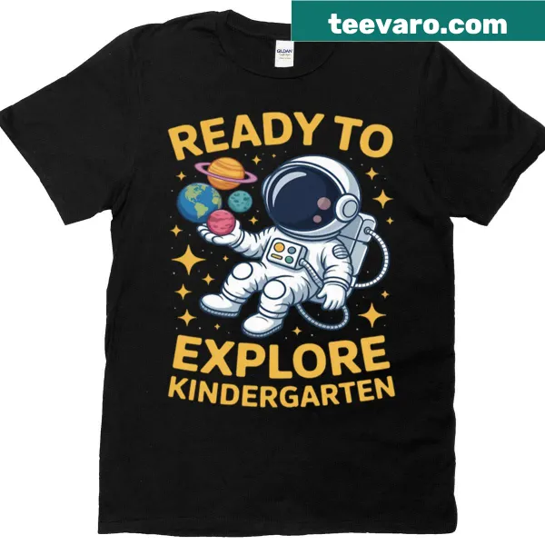 Cartoon astronaut graphic T-shirt for kindergarten kids