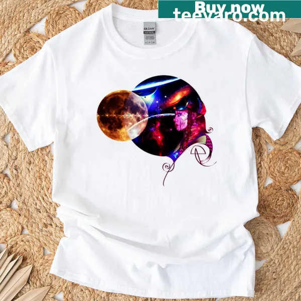 T-shirt featuring the phrase Little Simz 4
