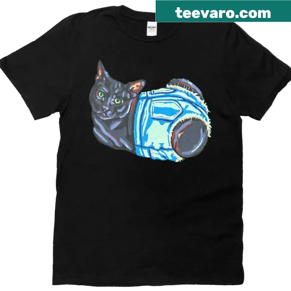 Playful t-shirt with Short Shorts Loaf design