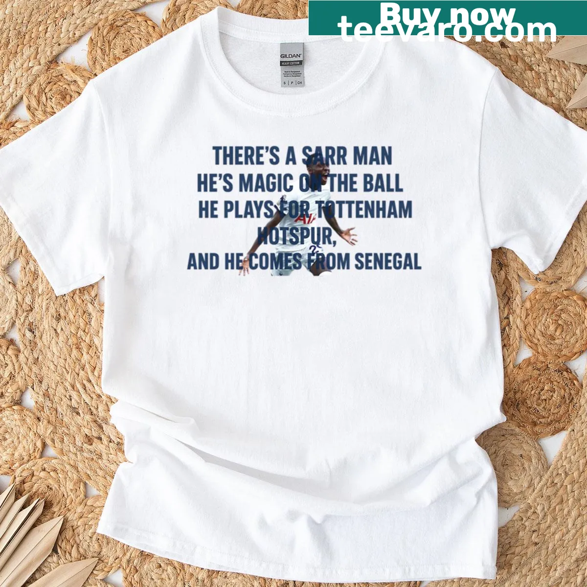 Illustration of Tottenham Hotspur fan chant on a t-shirt — on a men's t-shirt