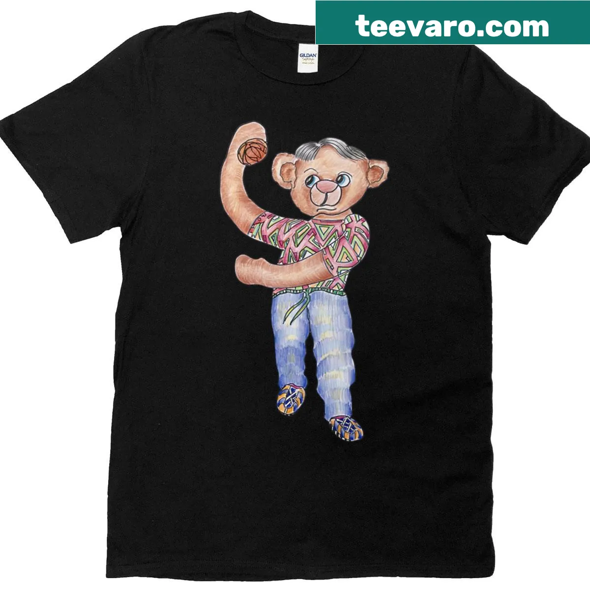 Cartoon bear in cricket gear illustration on T-shirt — on a men's t-shirt
